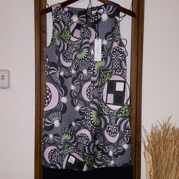 LOOKโฃ๏ธVERSACE Dress. Absolutely gorgeous! Size 42 US size 6 or medium. NEW! - Picture 6 of 7